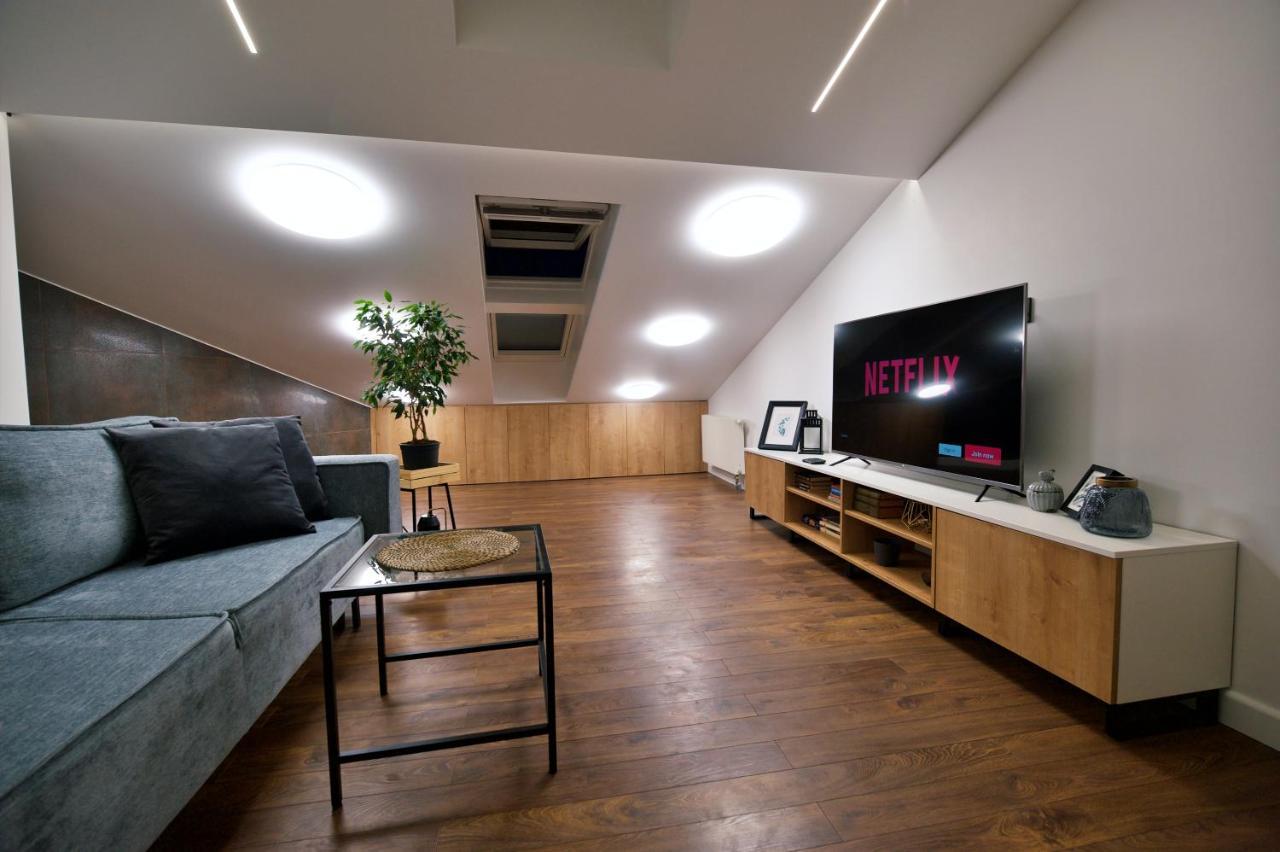 Last Floor Two Level Apartment With Fantastic View Рига Экстерьер фото